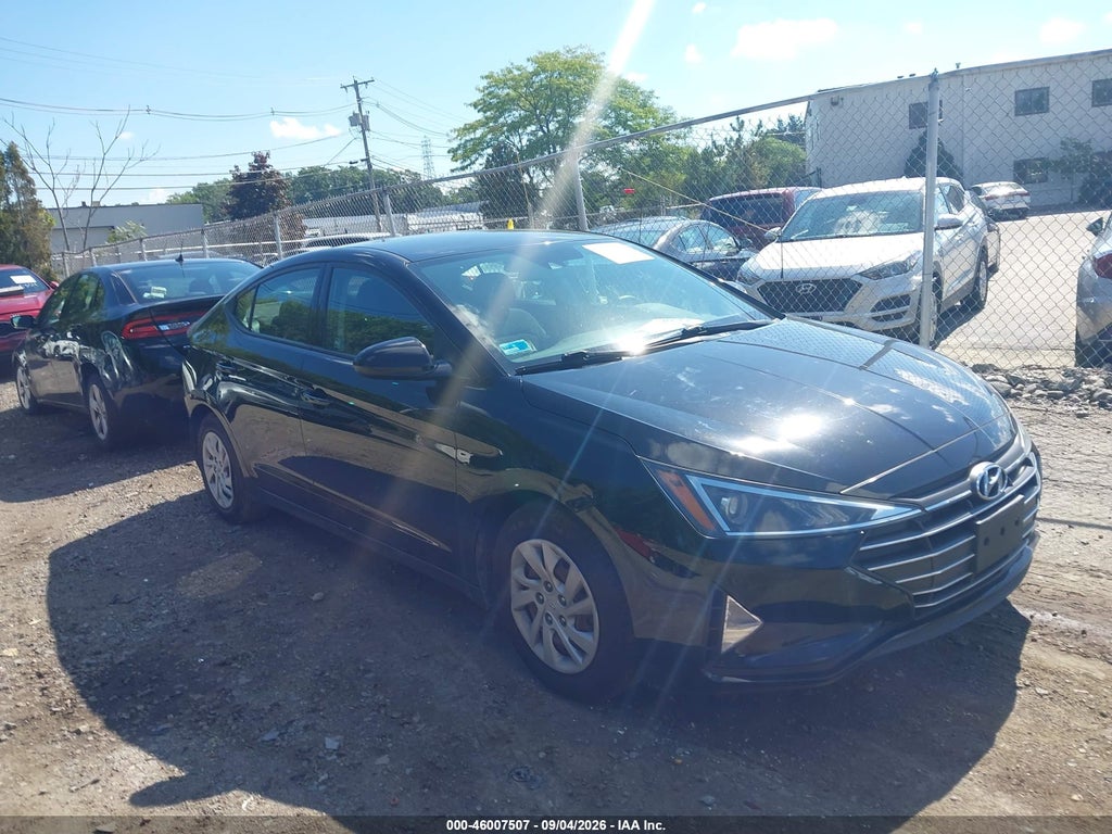 2020 Hyundai Elantra SE photo 1