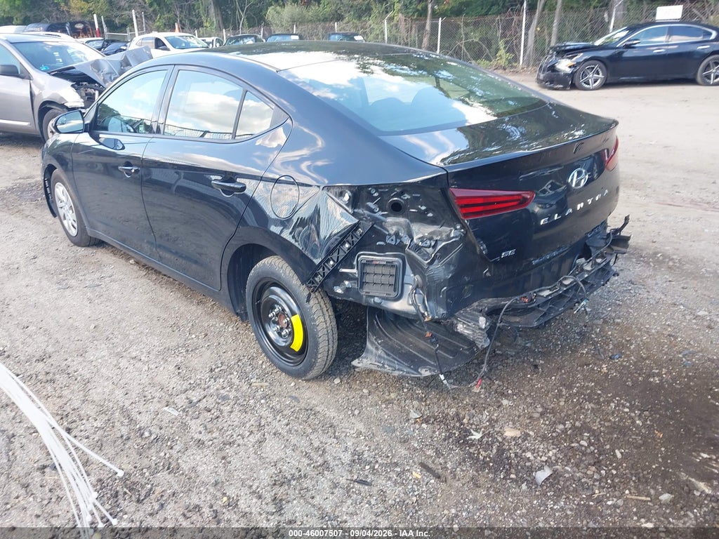2020 Hyundai Elantra SE photo 3