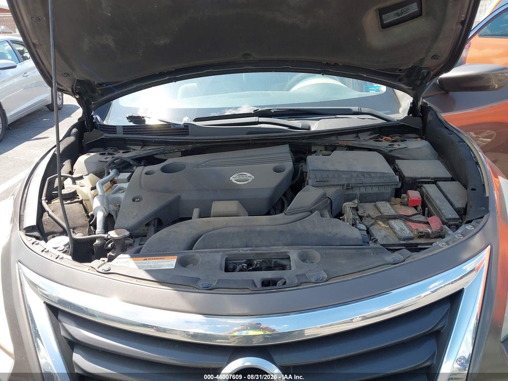 2014 Nissan Altima 2.5 SV photo 10