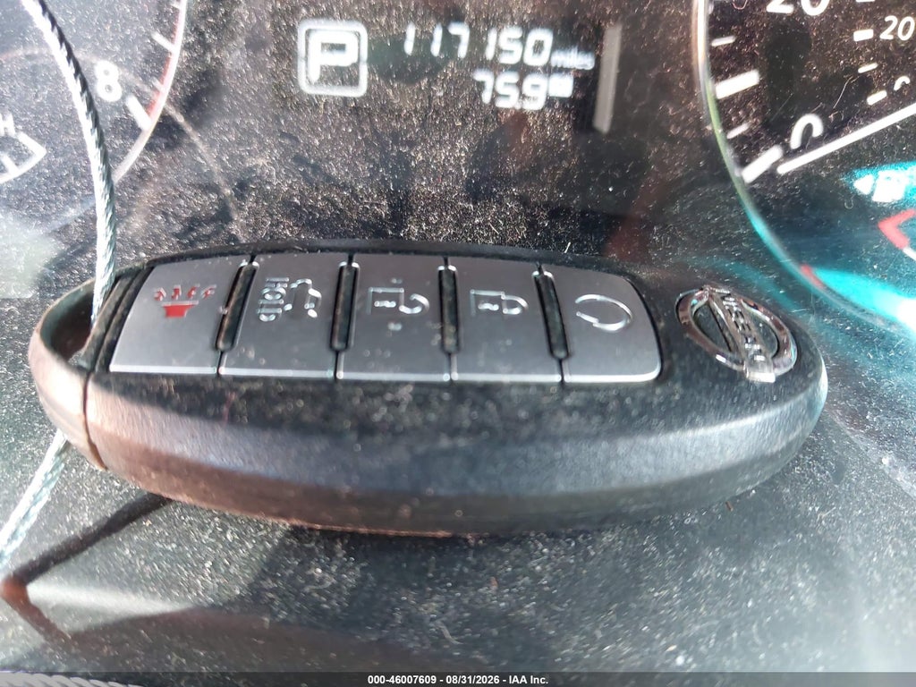 2014 Nissan Altima 2.5 SV photo 11