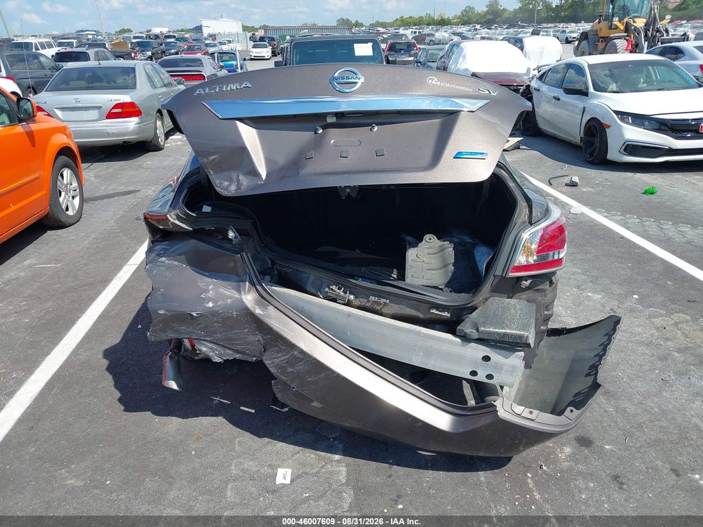 2014 Nissan Altima 2.5 SV photo 6