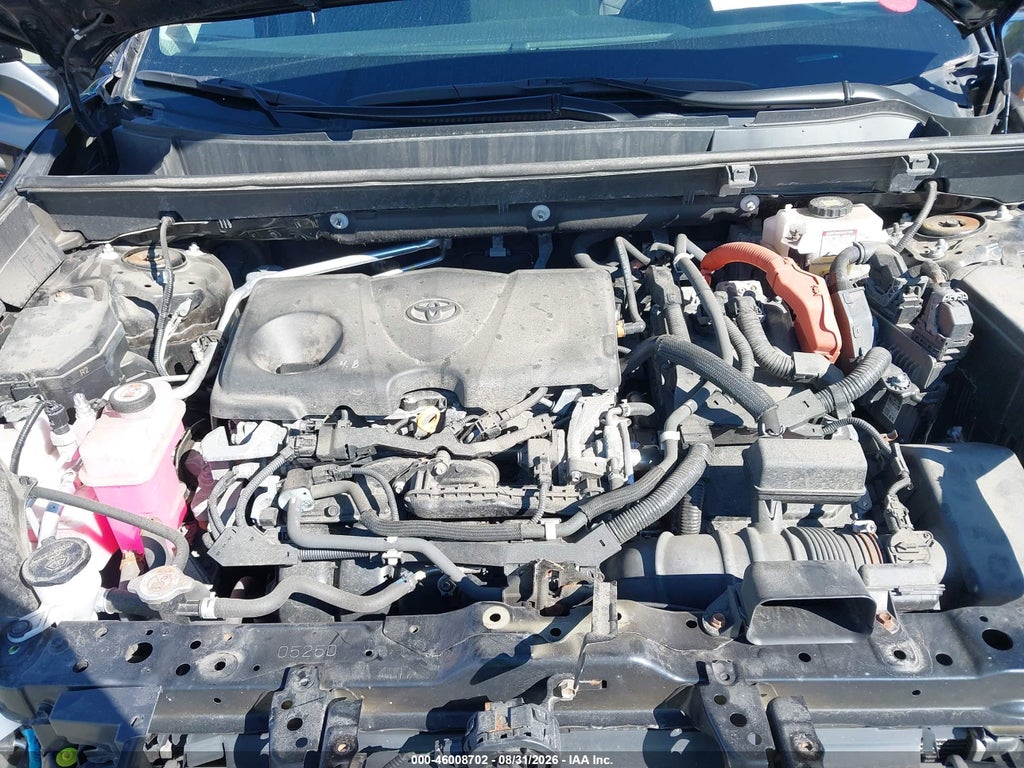 2021 Toyota RAV4 Hybrid XLE photo 10
