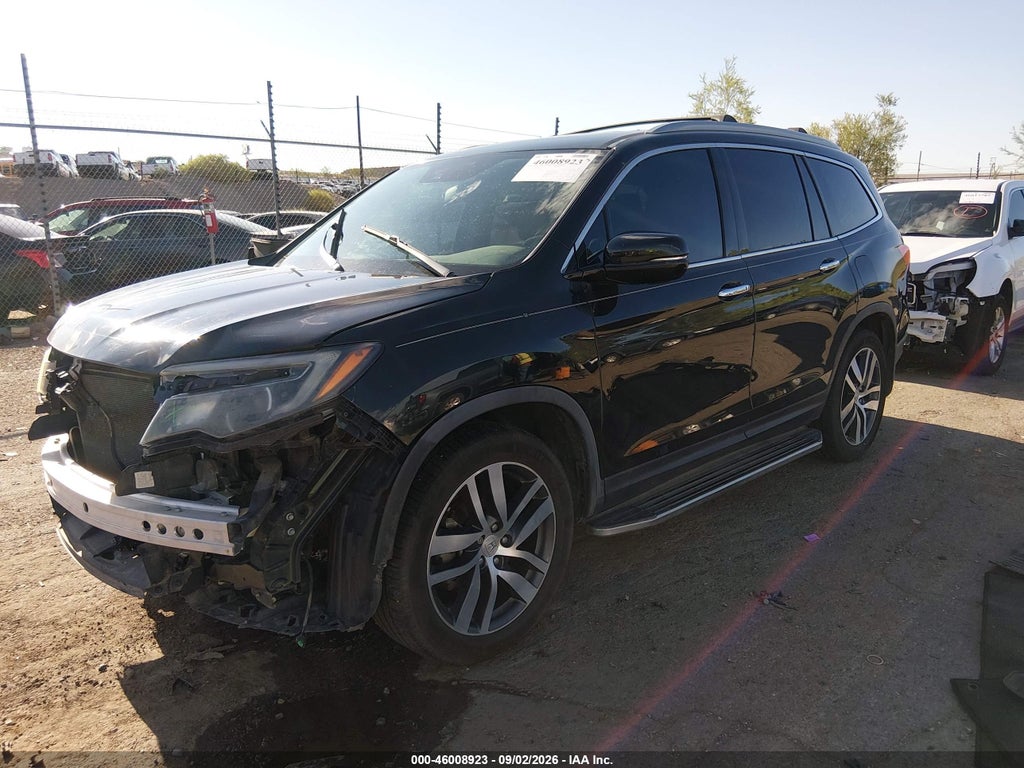 2016 Honda Pilot Touring photo 2