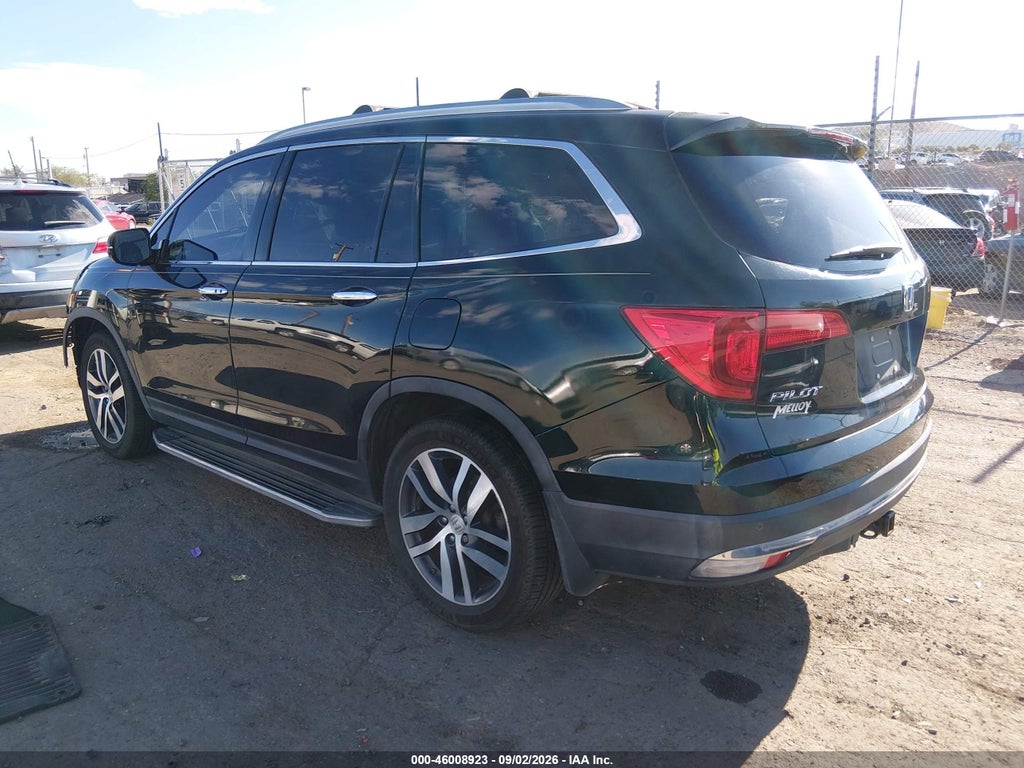 2016 Honda Pilot Touring photo 3
