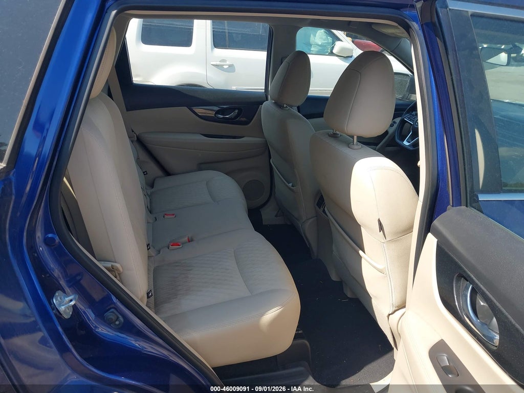 2017 Nissan Rogue S photo 8