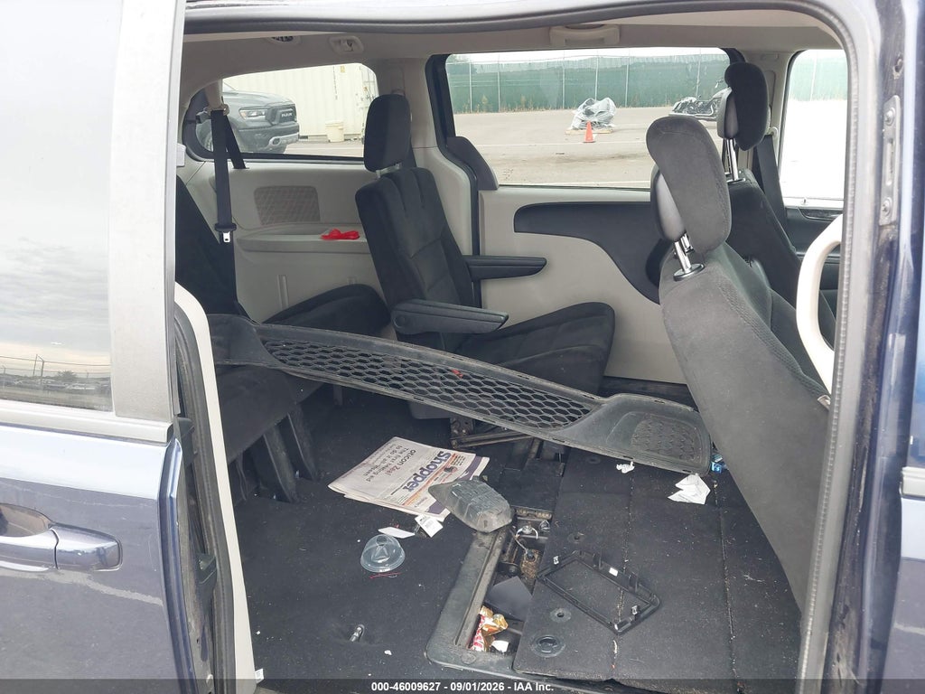 2015 Dodge Grand Caravan SXT photo 8