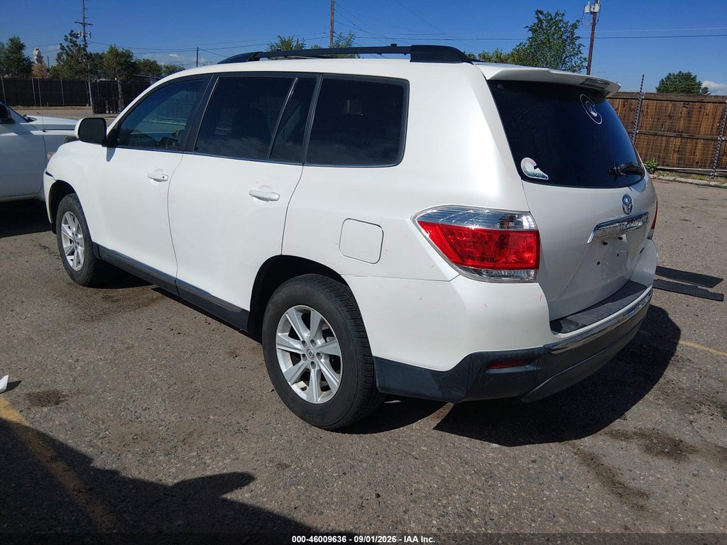 2013 Toyota Highlander SE V6 photo 3