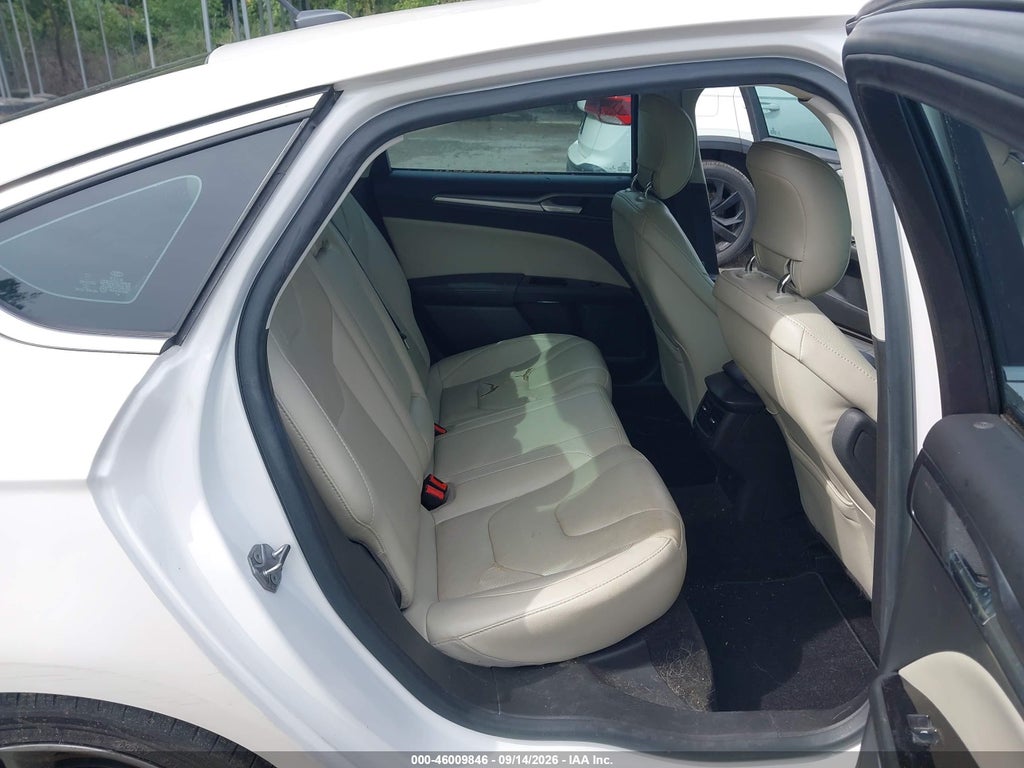 2015 Ford Fusion Titanium photo 8