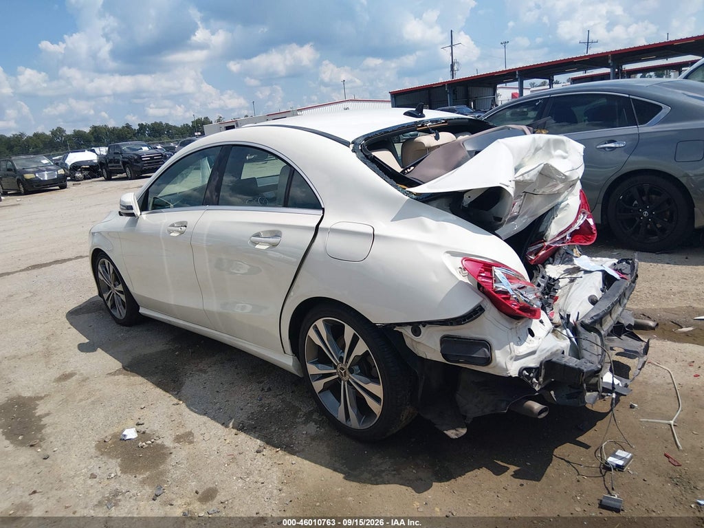 2018 Mercedes-Benz CLA 250 photo 3