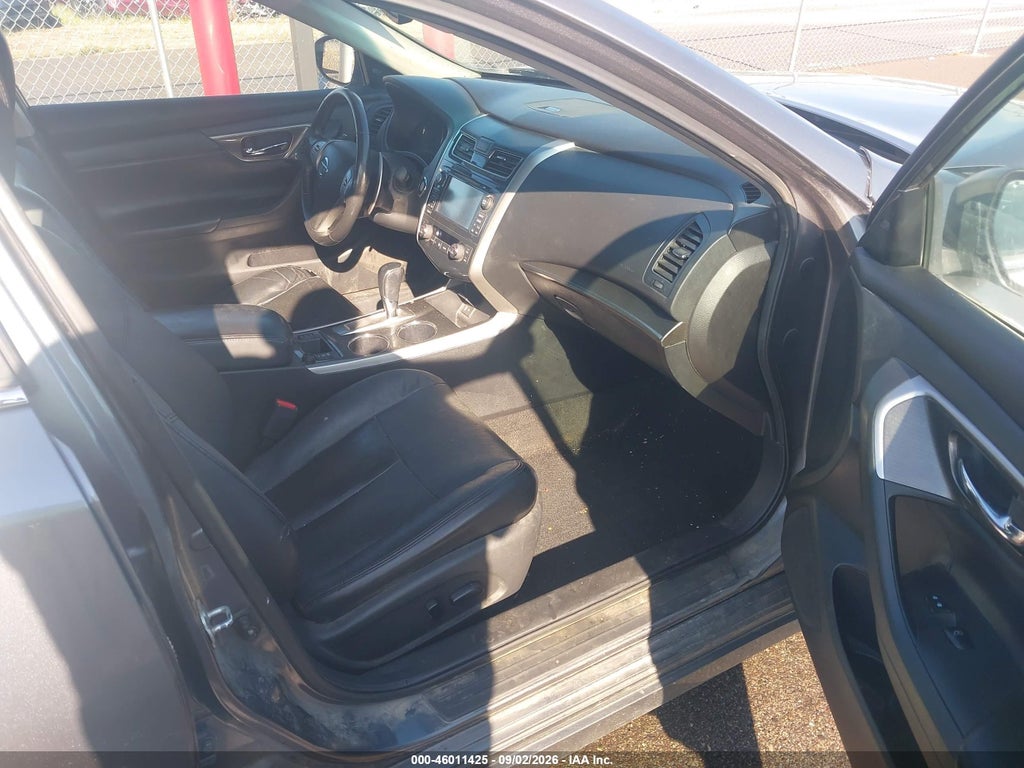 2015 Nissan Altima 3.5 SL photo 5