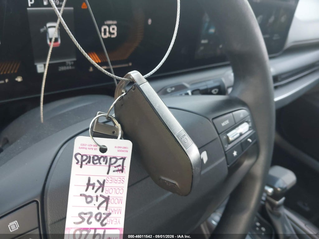 2025 Kia K4 LXS photo 11
