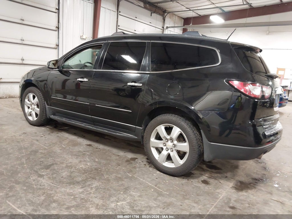 2017 Chevrolet Traverse Premier photo 3