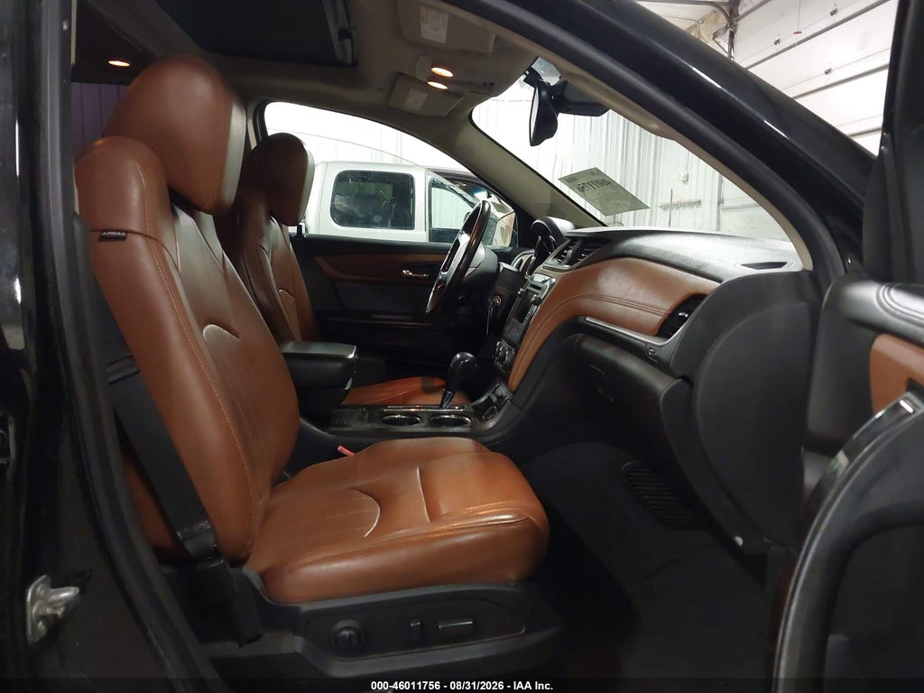 2017 Chevrolet Traverse Premier photo 5