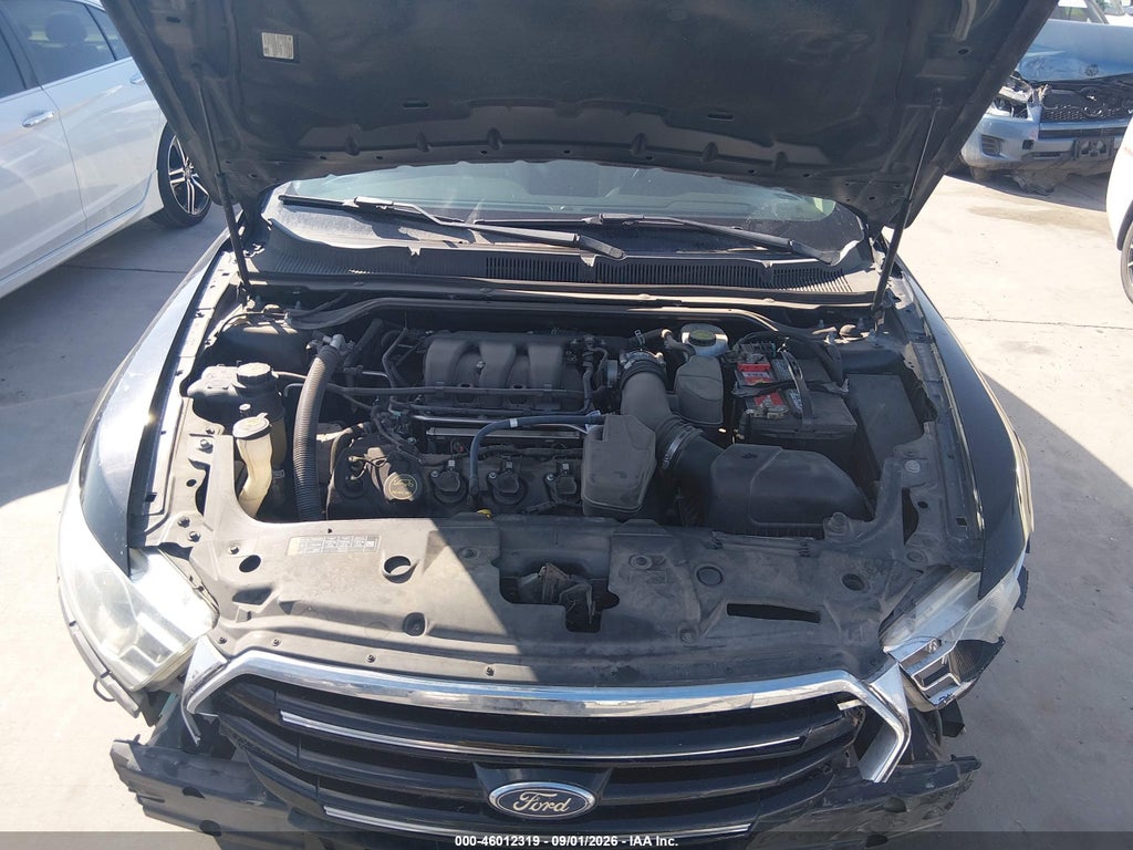 2018 Ford Taurus Limited photo 10
