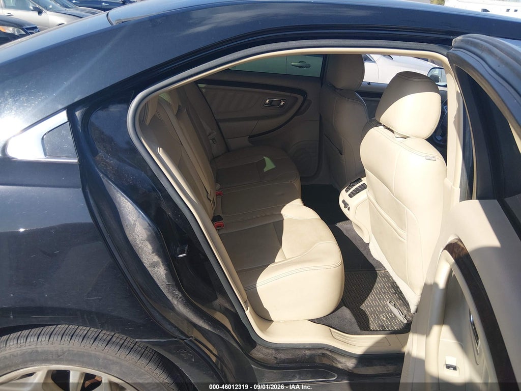2018 Ford Taurus Limited photo 8