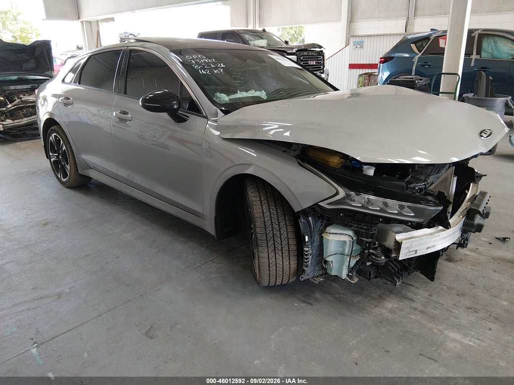 KIA K5 2021