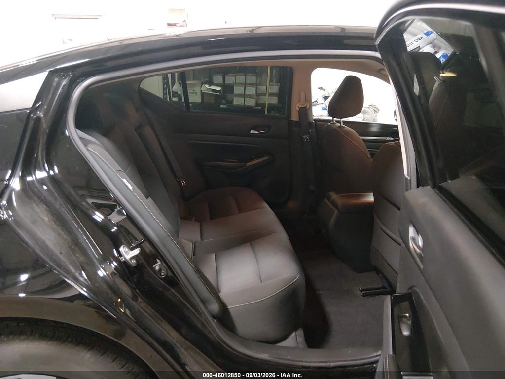2021 Nissan Altima SV Intelligent AWD photo 8