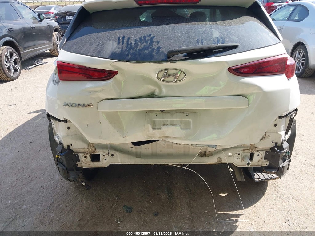 2023 Hyundai Kona SEL photo 6
