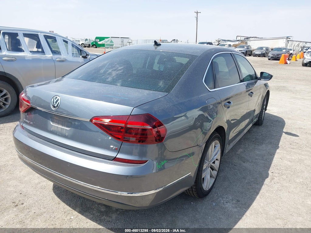 2018 Volkswagen Passat 2.0T SE photo 4