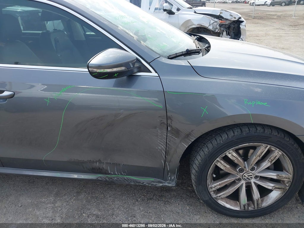 2018 Volkswagen Passat 2.0T SE photo 6