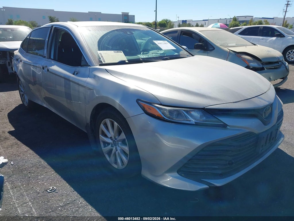 TOYOTA CAMRY 2020