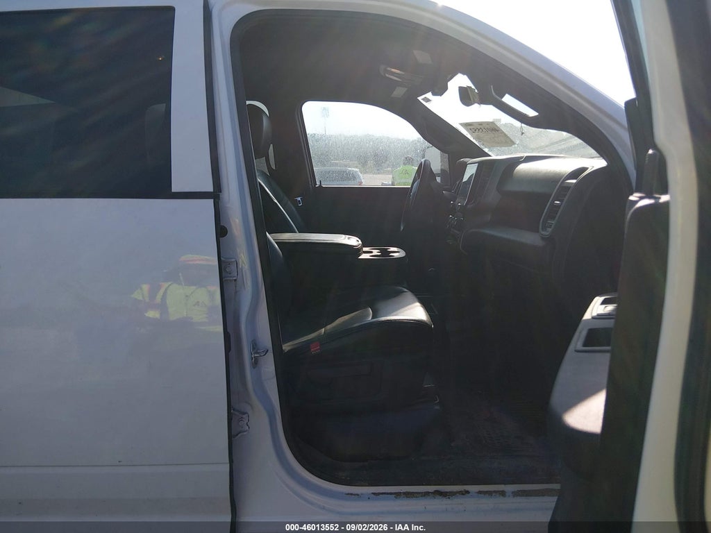 2023 Ram 2500 Tradesman 4X4 6'4 Box photo 5