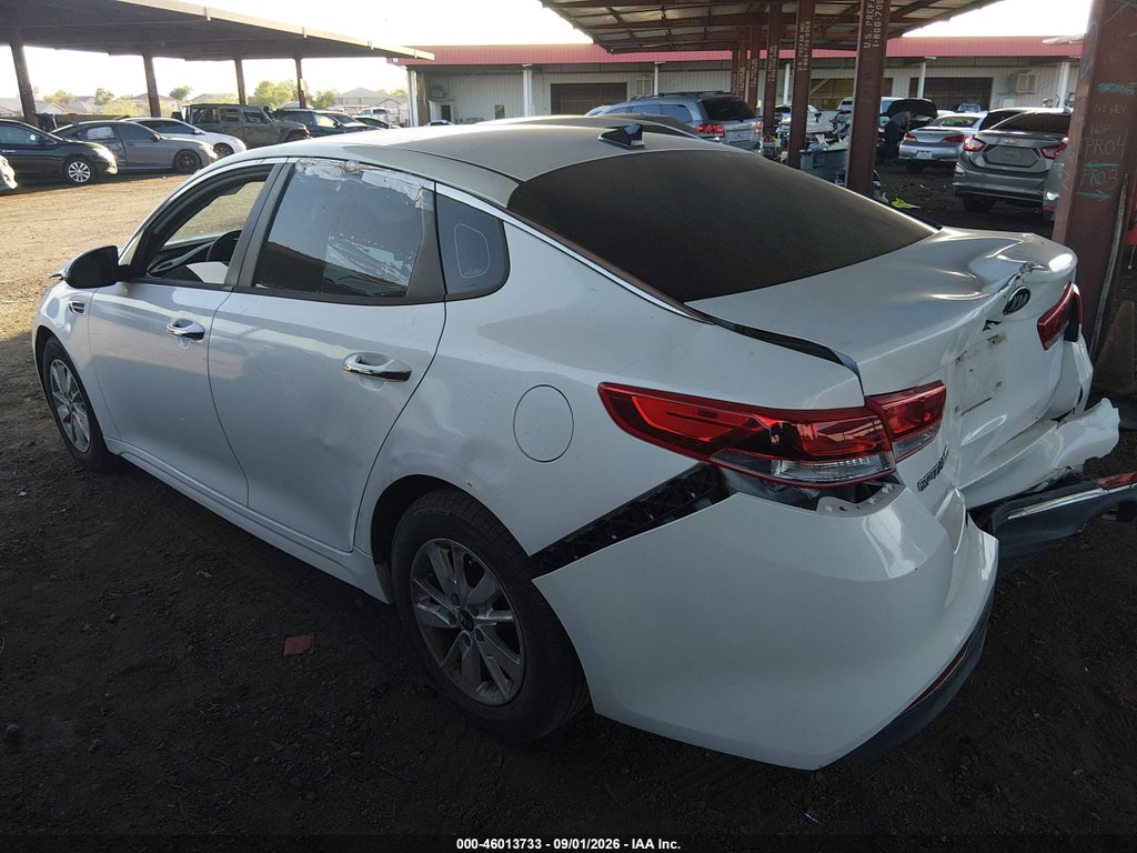2016 Kia Optima LX photo 3