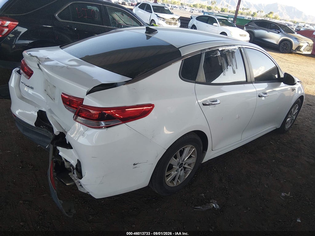 2016 Kia Optima LX photo 4