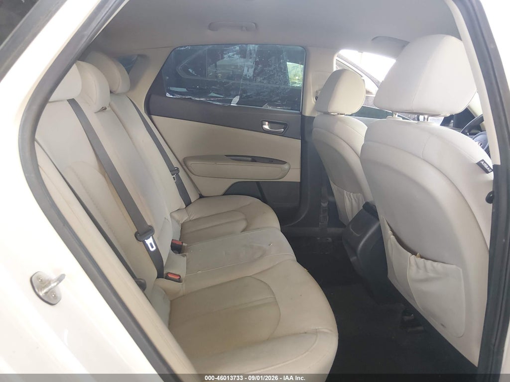 2016 Kia Optima LX photo 8