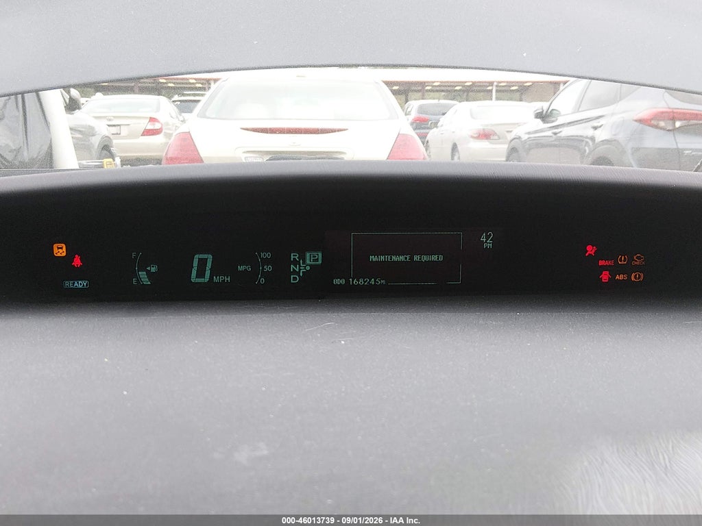 2014 Toyota Prius Three photo 7