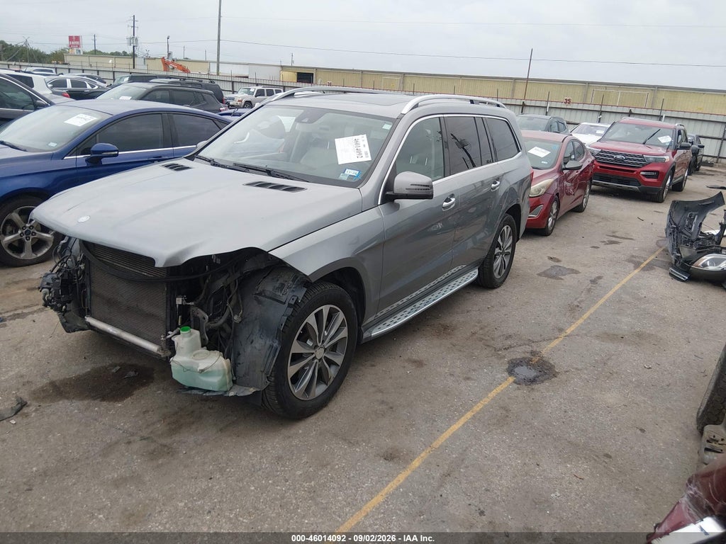 2015 Mercedes-Benz GL 450 4MATIC photo 2