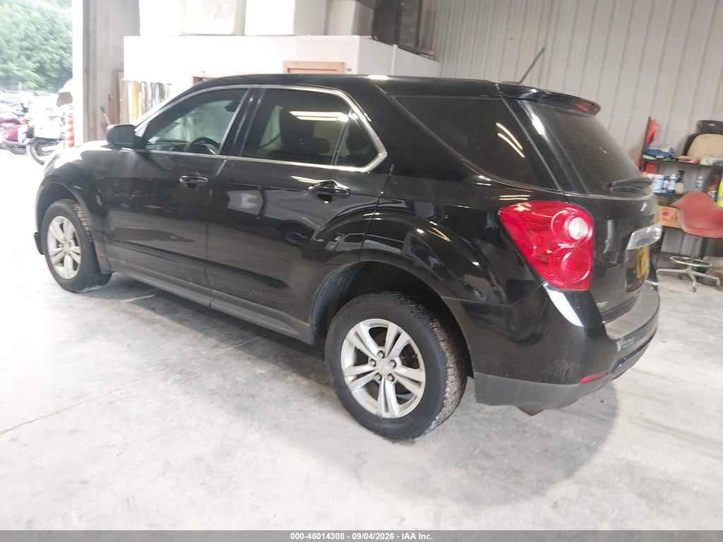 2015 Chevrolet Equinox LS photo 3