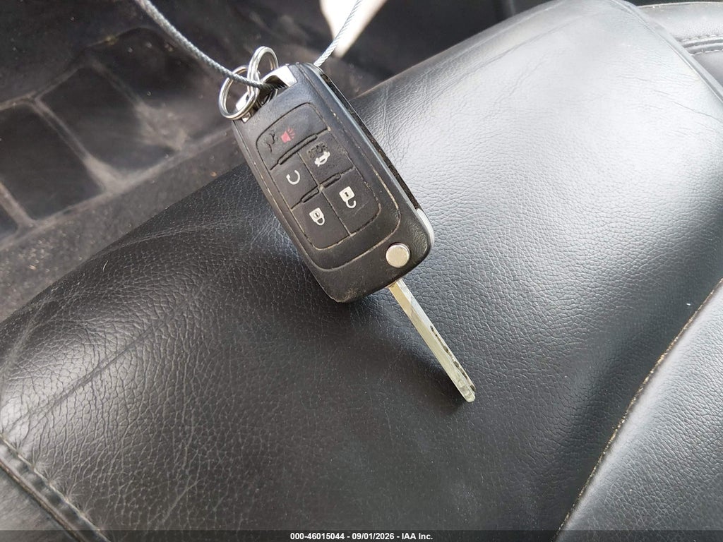 2015 Chevrolet Cruze 2LT Auto photo 11