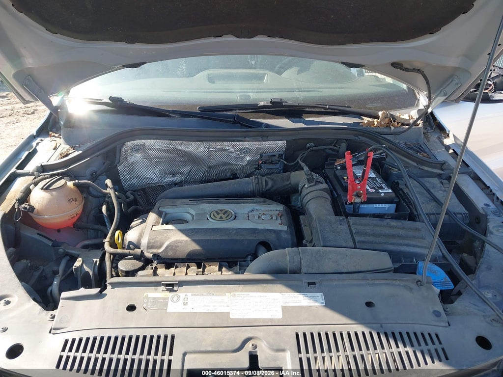 2016 Volkswagen Tiguan S photo 10