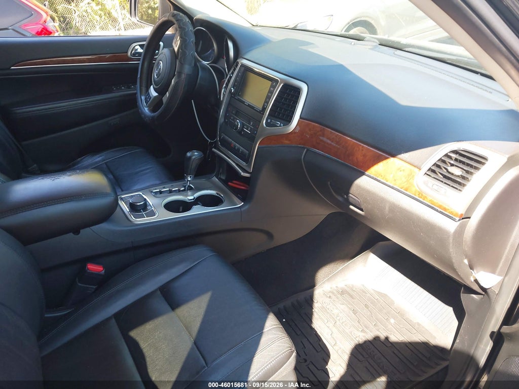 2012 Jeep Grand Cherokee Limited photo 5