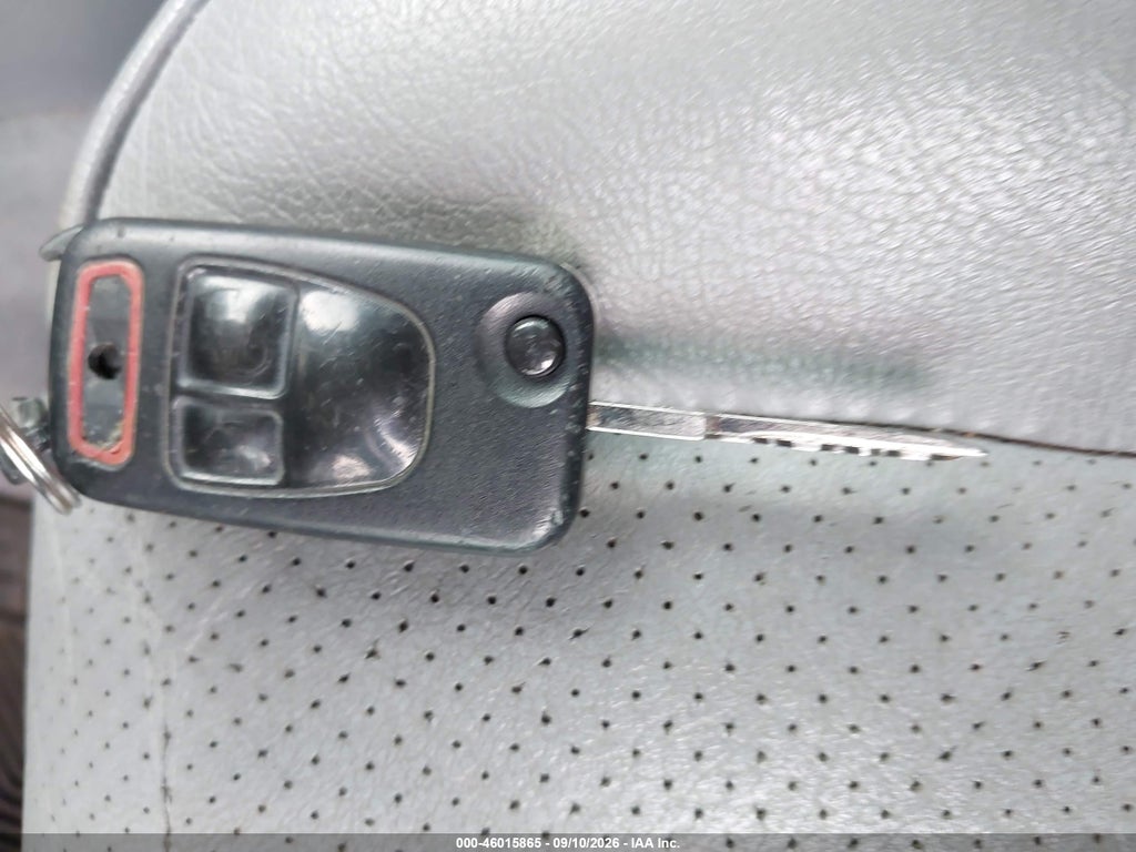 2002 Mercedes-Benz ML 320 photo 11