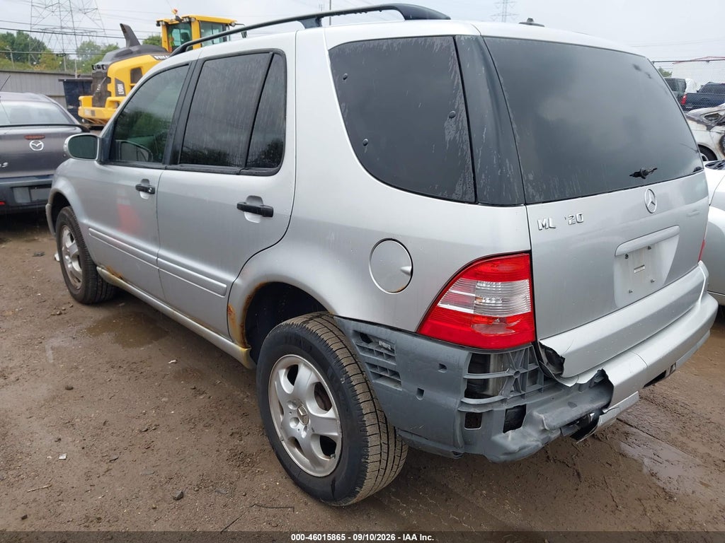 2002 Mercedes-Benz ML 320 photo 3