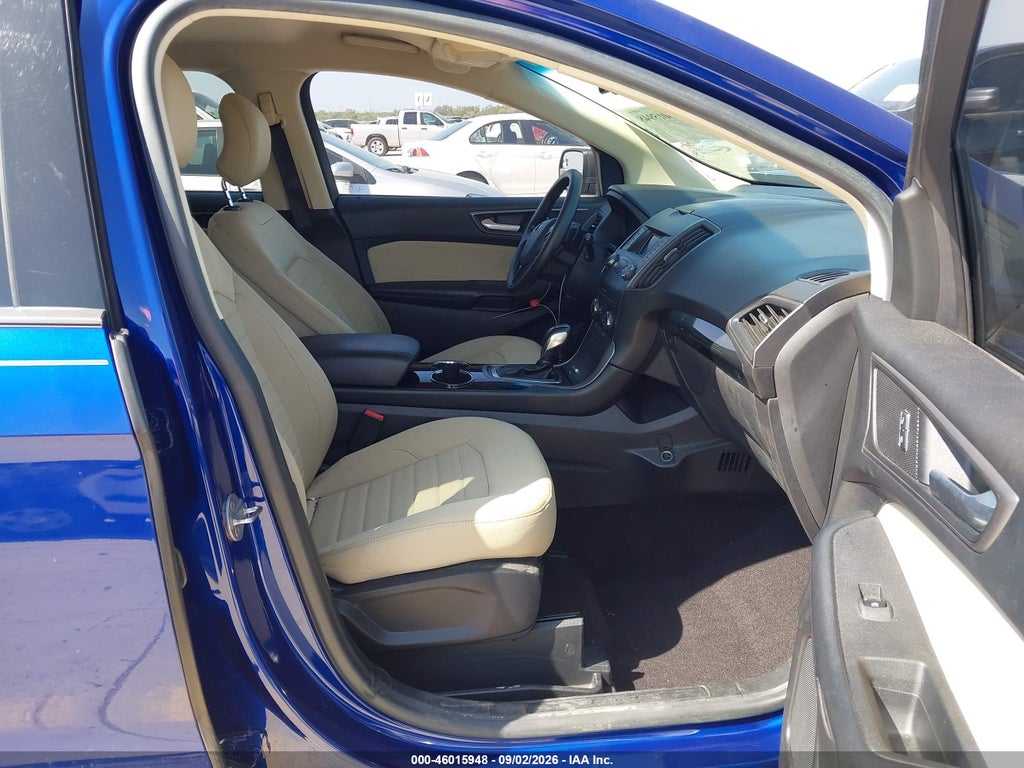 2015 Ford Edge SE photo 5
