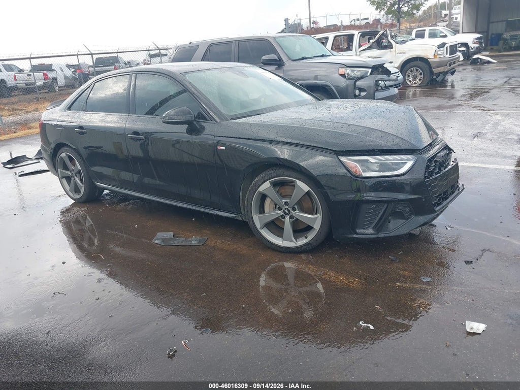 AUDI A4 2021