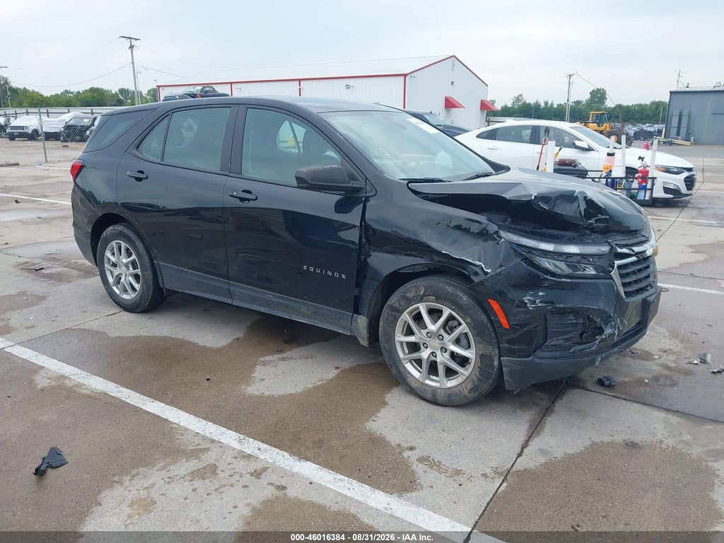2023 Chevrolet Equinox FWD LS photo 1