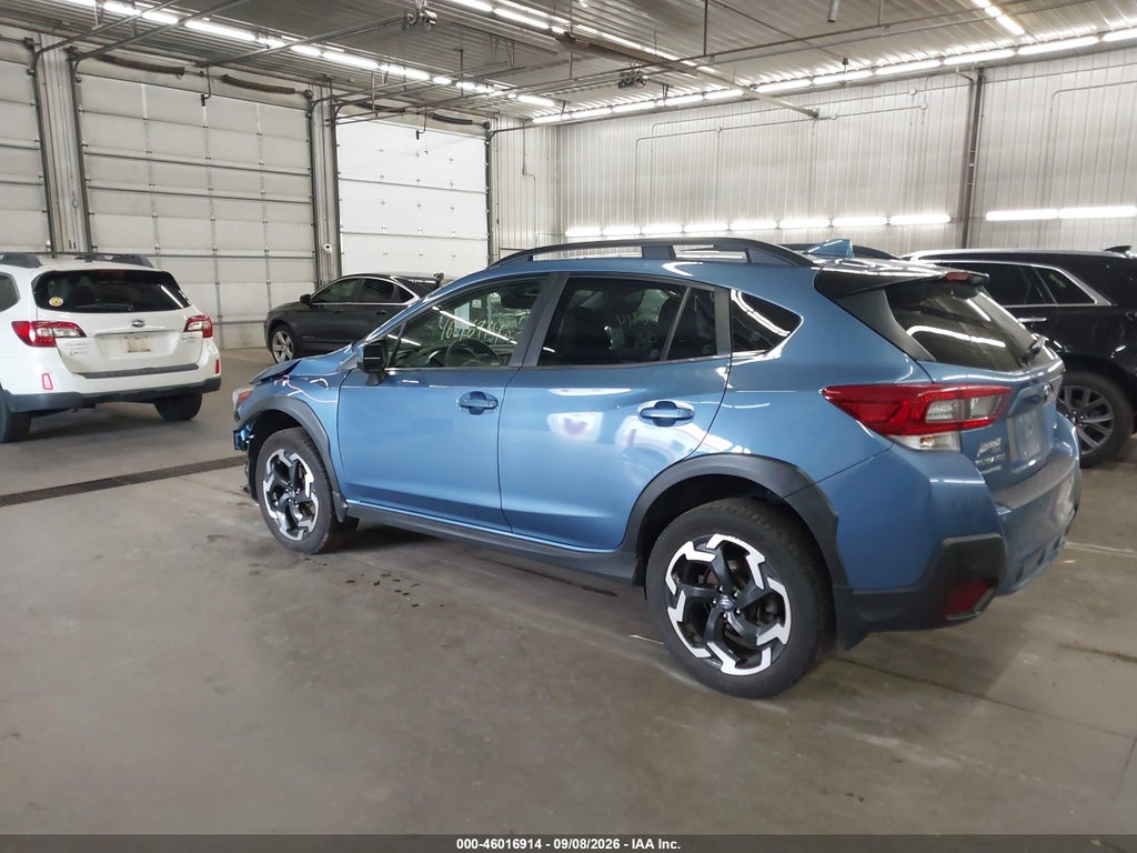 2022 Subaru Crosstrek Limited photo 3