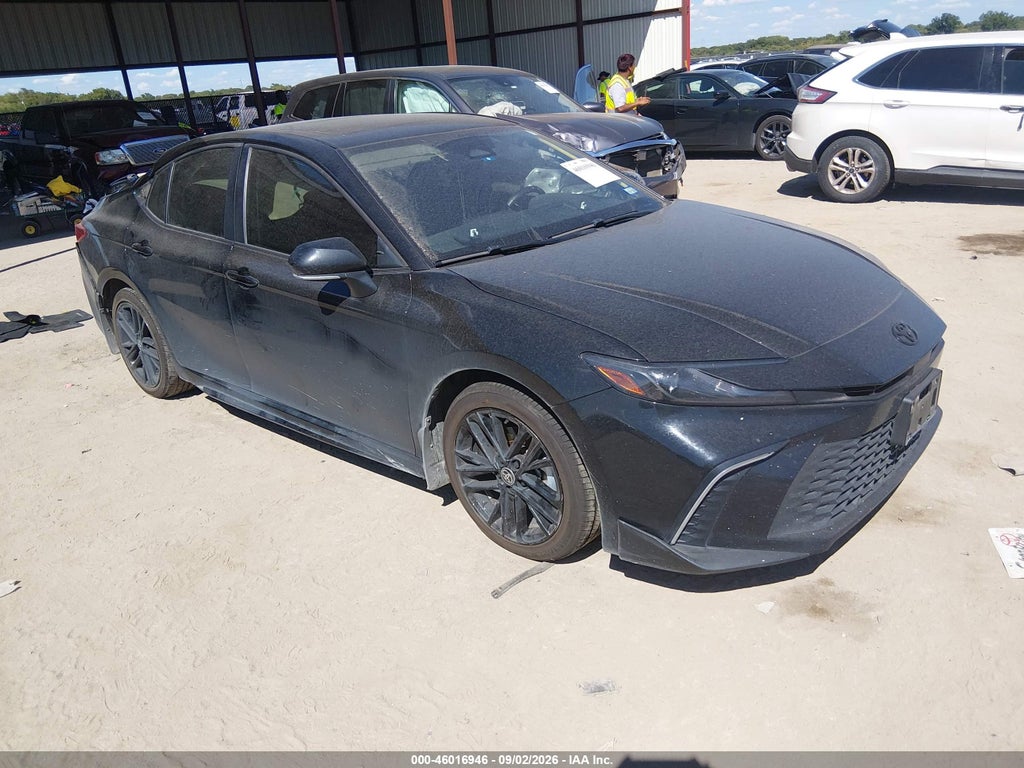 TOYOTA CAMRY 2025