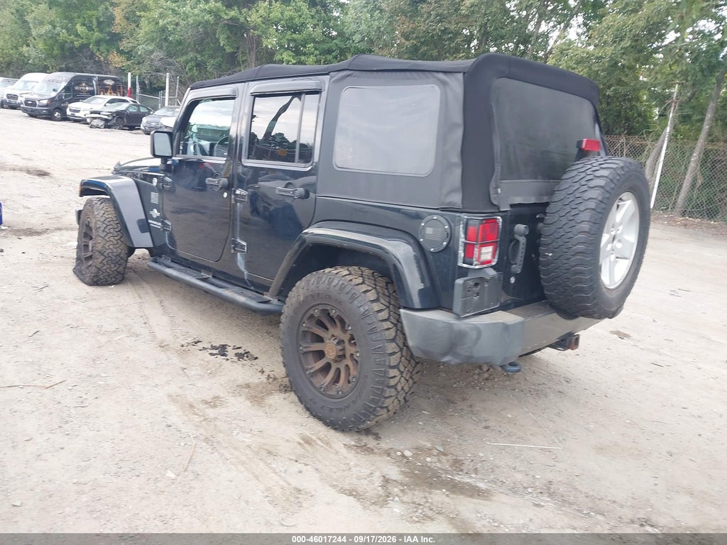 2014 Jeep Wrangler Unlimited Freedom Edition photo 3