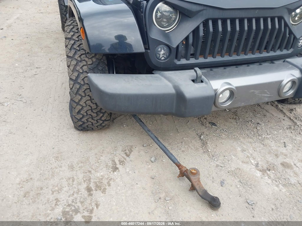 2014 Jeep Wrangler Unlimited Freedom Edition photo 6