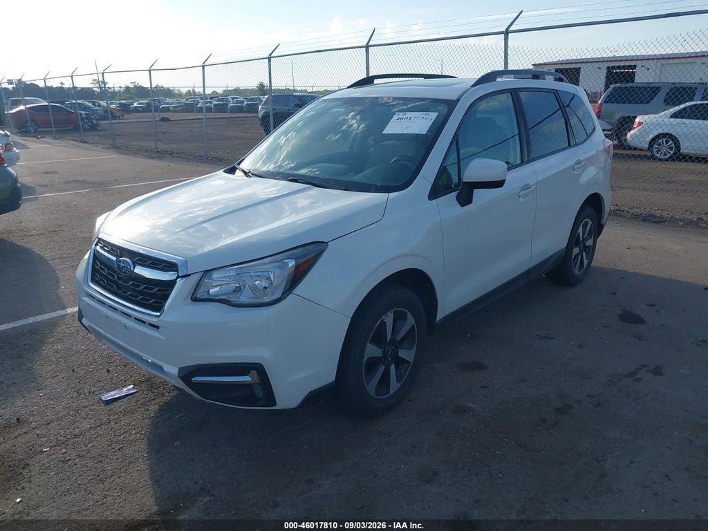 2017 Subaru Forester 2.5I Premium photo 2