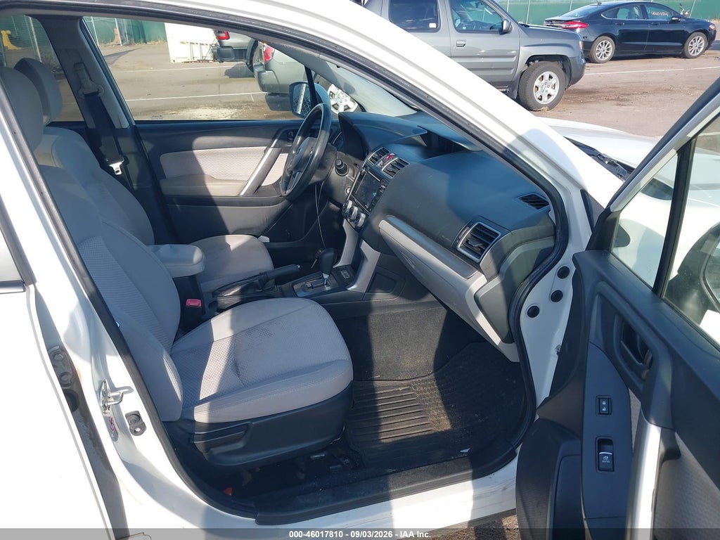 2017 Subaru Forester 2.5I Premium photo 5