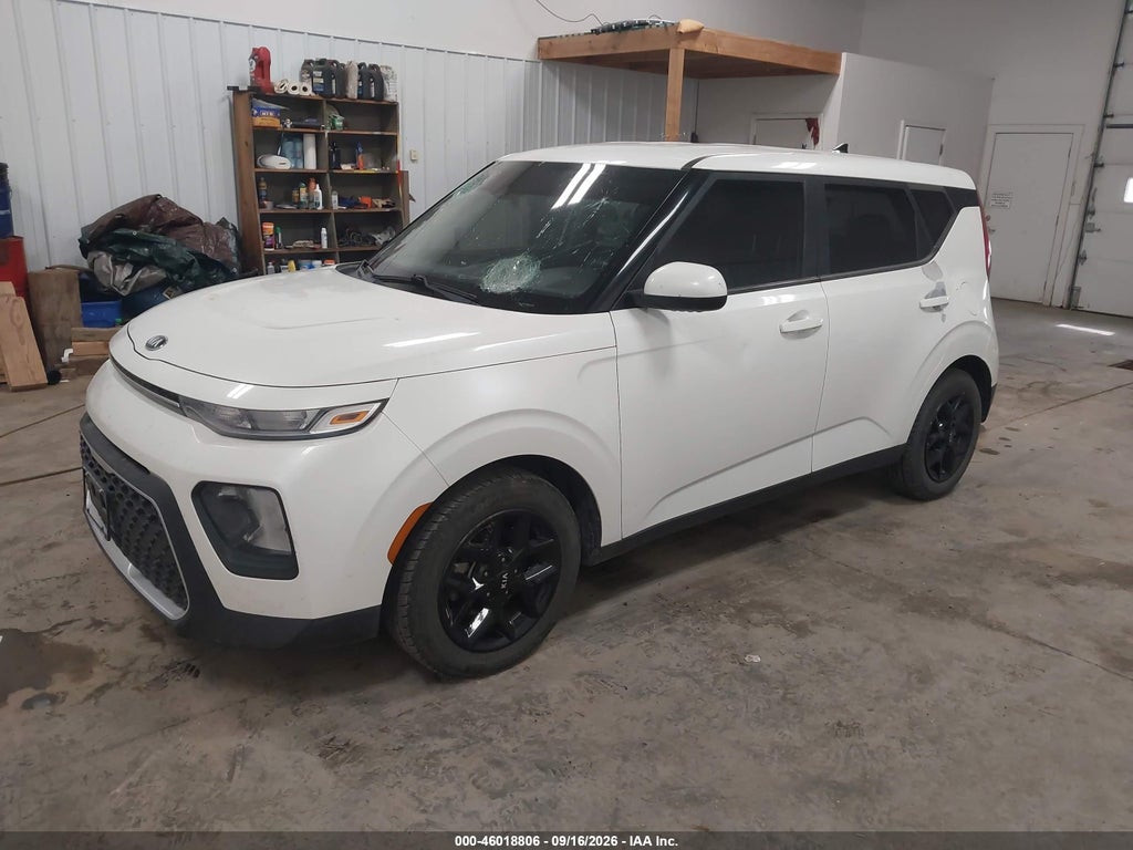 2020 Kia Soul S photo 2