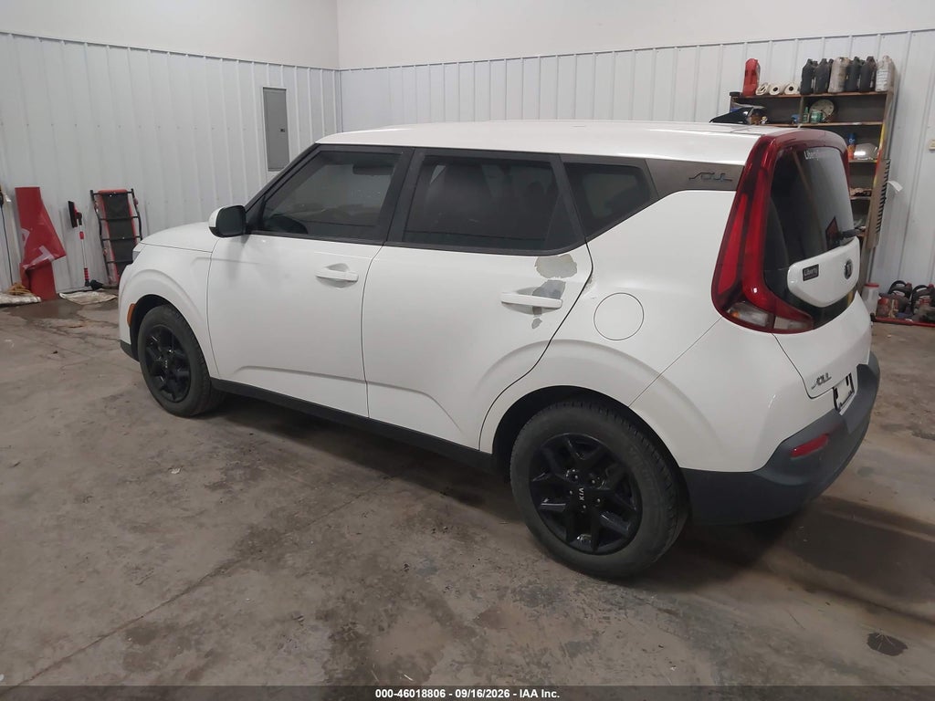 2020 Kia Soul S photo 3