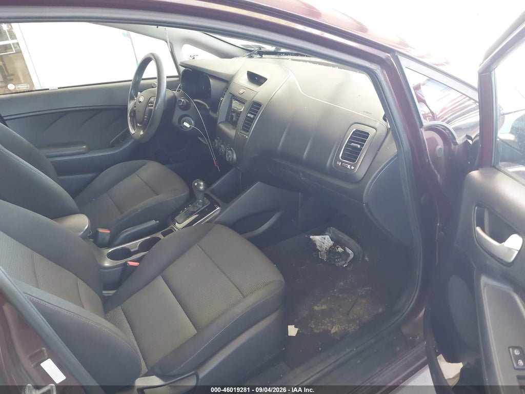 2018 Kia Forte LX photo 5