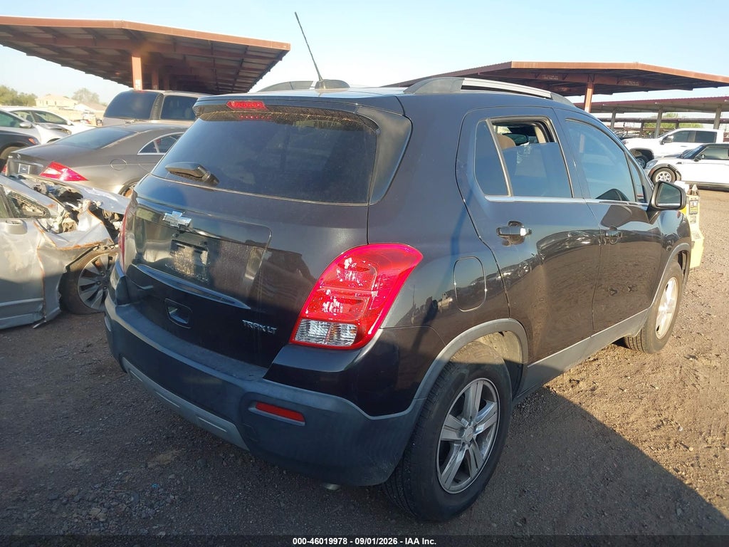 2016 Chevrolet Trax LT photo 4
